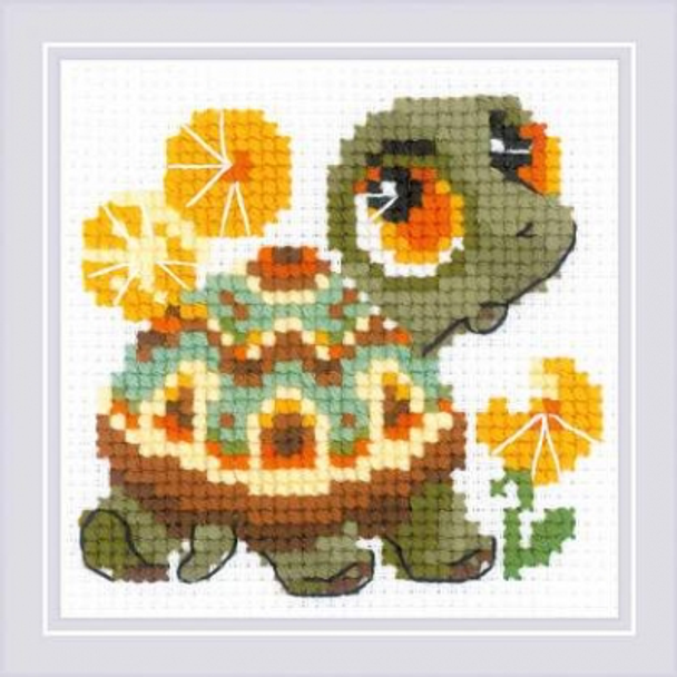 RL1795 Riolis Cross Stitch Kit Little Turtle 4" x 4"; White Aida; 10ct 