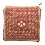 Wg12761 N's Bee Coin Purse - coral & butter 4 1/4 square X 3/4 18 ct Whimsy And Grace