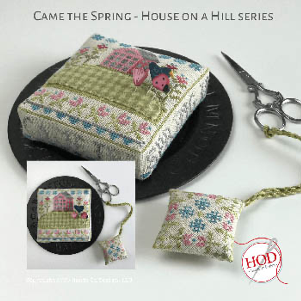 Came The Spring - House On A Hill Stitch count for pincushion is 56 x 56 (2 pcs) & 224 x 15. Stitch count for fob is 42 x 42 by Hands On Design 20-1449 YT