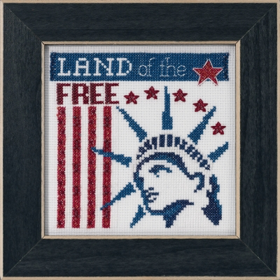 MH171912 Land of the Free (2019)  Mill Hill Quartet Kit 
