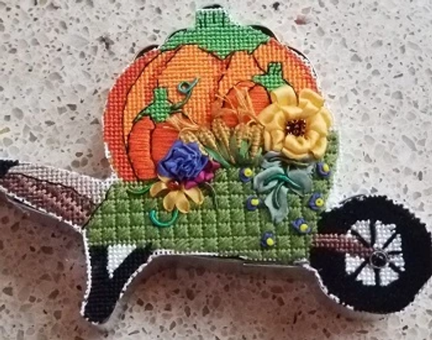 CANM39 Wheel Barrow	 18 Mesh CANVAS COOKIE Cheryl Schaeffer And Annie Lee Designs