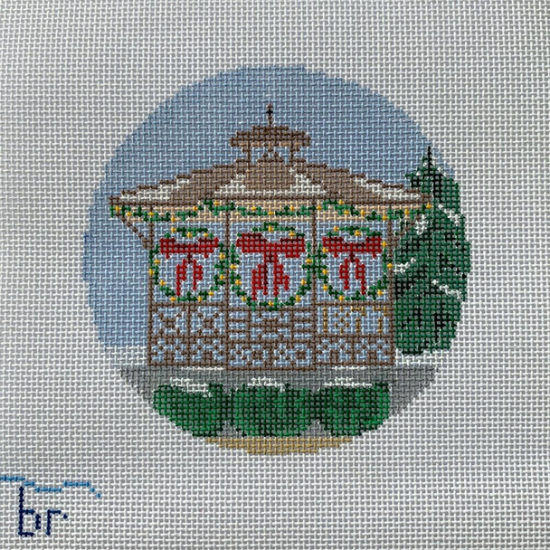 R20 Small Town Gazebo 4" round 18 Mesh Blue Ridge Stitchery