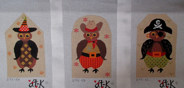 DTK-11	A - Hoot (witch owl) 5x8 18 Mesh Tapestry Fair  Pictured Left