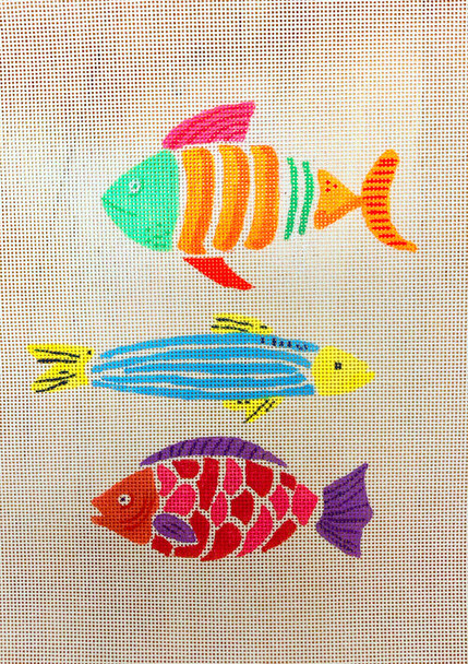 CM-41 3 Colorful Fish 18 mesh 7x8.5 Camilla Moss