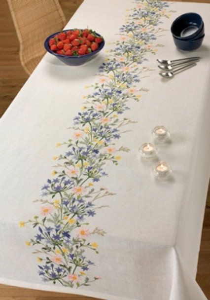 77124090 Eva Rosenstand Bronvalla Table Cloth