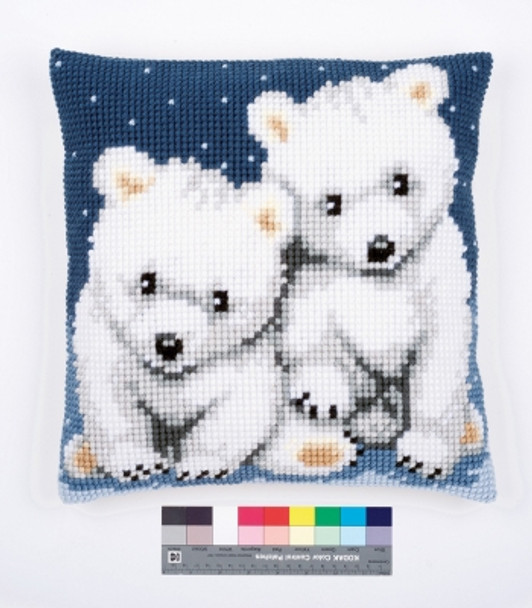 PNV156484 Polar Bears Cushion Vervaco 