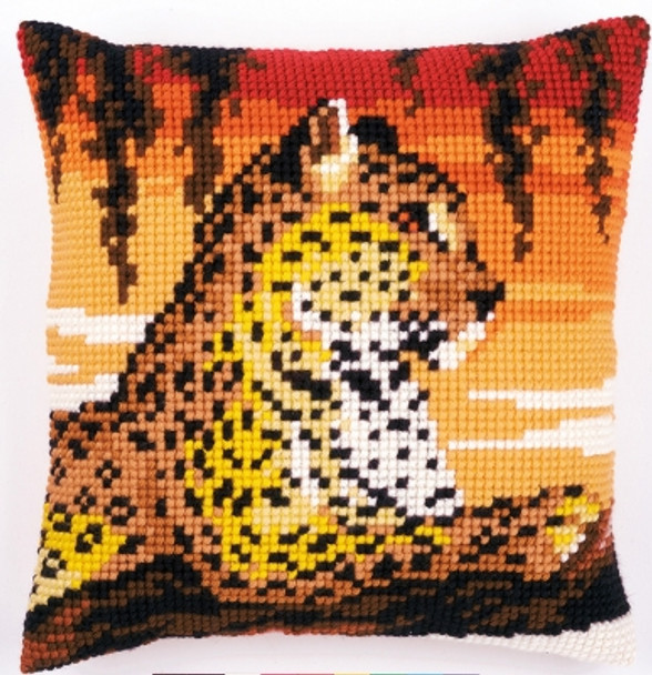 PNV162253 Vervaco Cross stitch kit Leopard Cushion