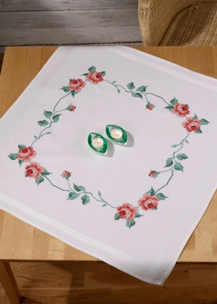 276851 Permin Kit Roses Table Topper (lower)