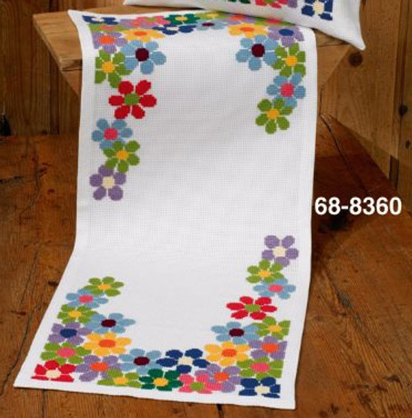 688360 Permin Kit Anemones - Table Runner (bottom)