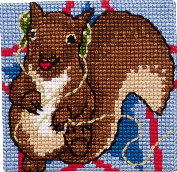 9285 Permin Kit Squirrel - Printed Canvas