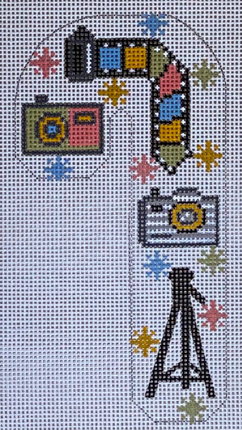 CH-532 Photography Candy Cane 27⁄8x51⁄2 18 Mesh CH Designs