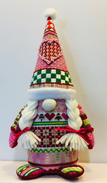 3D Naomi Gnome 11" x 6.5" 18 Mesh Sew Much Fun 