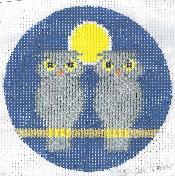 Ornament O125 Owl Friends 4.25 x 4.25 18 Mesh Doolittle Stitchery