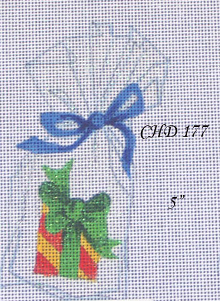 CHD177 Christmas Gift Box  5" x 5" 18 Mesh  Deux Amis 