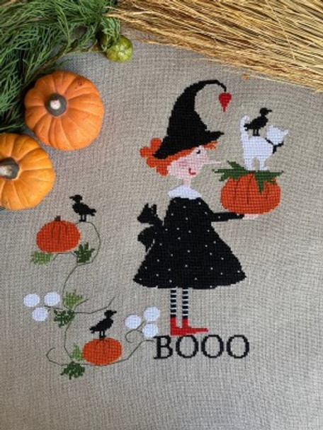 Sweet Little Witch 149w x 176h by Lilli Violette 21-2289