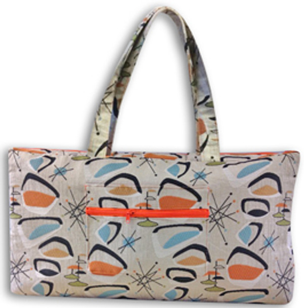 #83 507 Scroll Frame Bag In In Perfect Plumage (Swatch), Shown in #82 Retro Hug Me