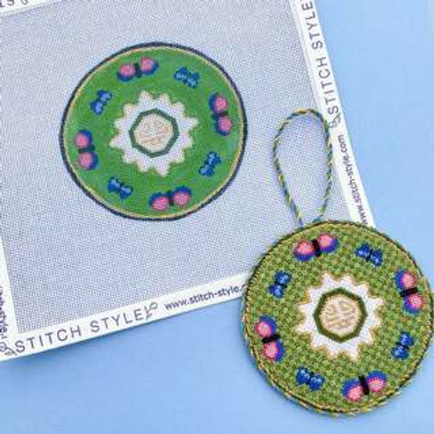 Famille Vert Plate 4" Round 18 Mesh  includes stitch guides Stitch Style