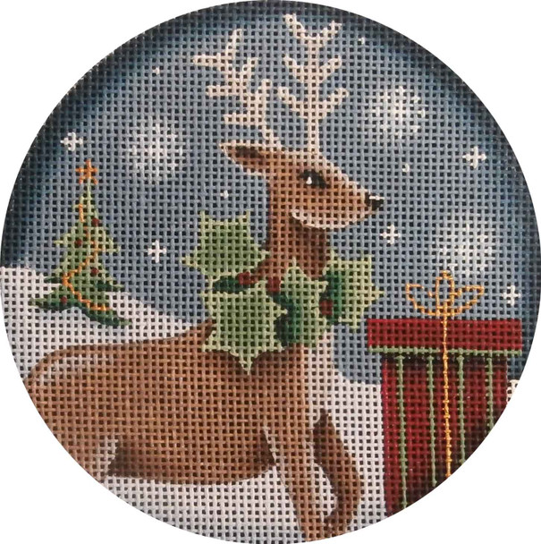 1045e Folk reindeer  4" Round 18 Mesh Rebecca Wood Designs!