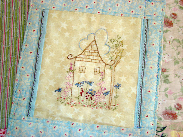 CGS E34 Blue Cottage Banner Country Garden Stitchery