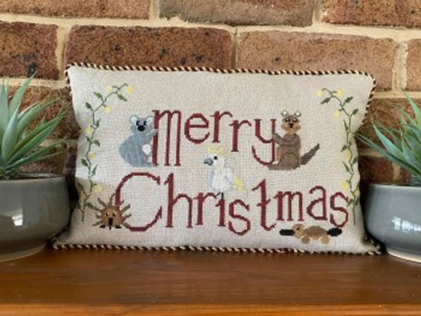 Aussie Christmas 202 x 115 by Frog Cottage Designs 21-2179