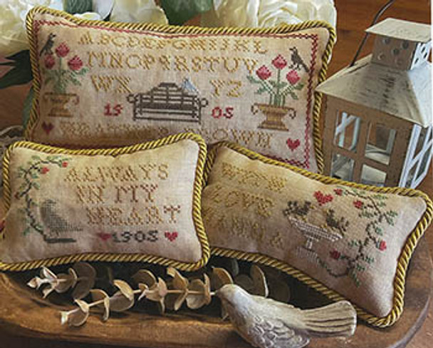 Heather Brown 1905 140w x 65h by Frog Cottage Designs 22-2215