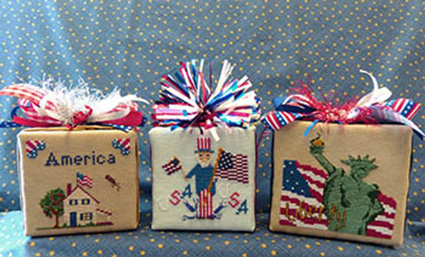 Little Bits - July Patriotic by Stitchworks, The 23-1386