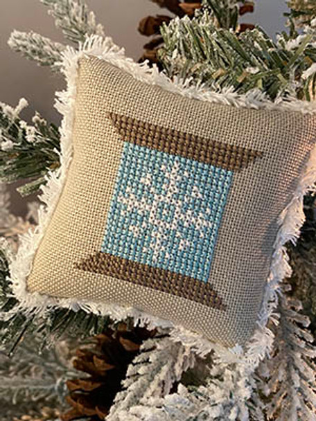 Snowflake Spool by Crafty Bluebonnet Designs 23-2859