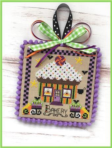 BOOville Baker 61w x 61h Sugar Stitches Design