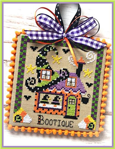 BOOville Bootique 61w x 61h Sugar Stitches Design