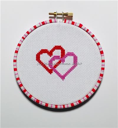 Magnificent Minis - Intertwined Hearts 33w x 28h Stitchnmomma