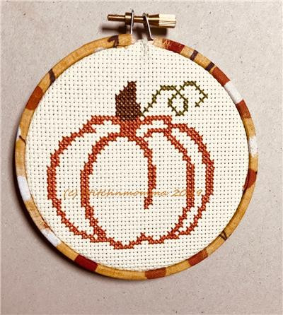 Magnificent Minis - Harvest Pumpkin 42w x 41h Stitchnmomma