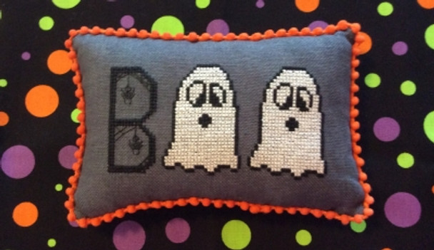 z Ghostly Boo; Needle Bling Designs NBD110