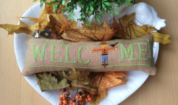 z October - Scarecrow - Wee Welcome's Series Needle Bling Designs NBD98