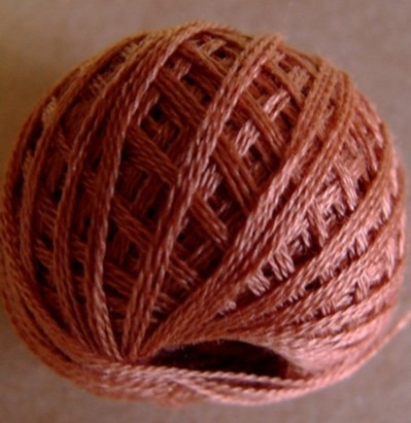 VA10862 Faded Rust Medium Floss 3Ply Balls Valdani