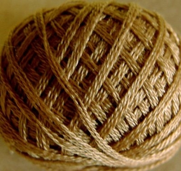 VA10852 Antique Gold Medium Floss 3Ply Balls Solid Valdani