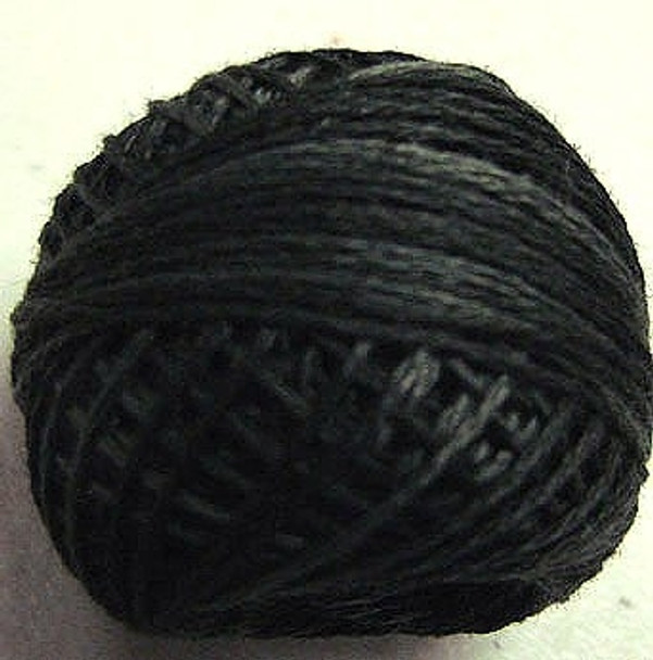 5VAH211 Blue Black Pearl Cotton Size 5 Ball Valdani