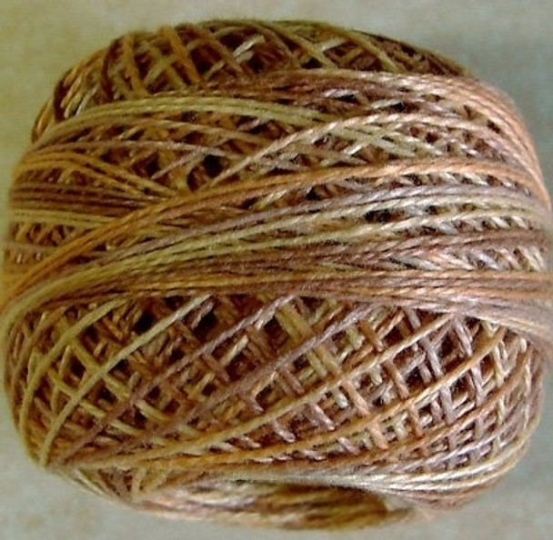 5VA581 Spun Wheat Pearl Cotton Size 5 Ball Valdani