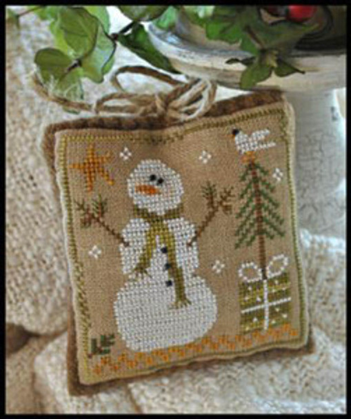 Ornament 8-Frosty Flakes 54 x 57 Little House Needleworks  10-1777