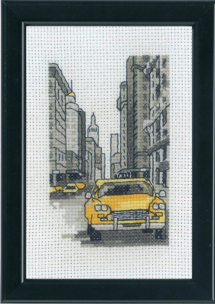 921838 New York Permin Cross Stitch Kit