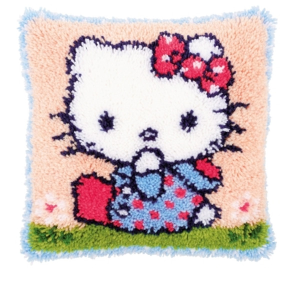 pnv156306 Hello Kitty Latch Hook Cushion Vervaco