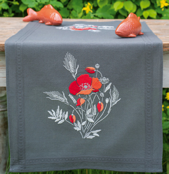 PNV180735 Poppies - Table Runner - Embroidery Vervaco