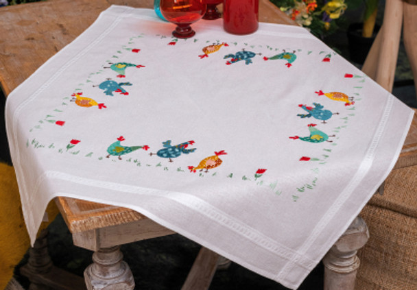 PNV197230 Colourful Chickens Tablecloth - Embroidery Vervaco