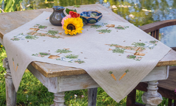 PNV199604 Garden Equipment Table Cloth Vervaco