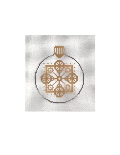 WSD-XO 05 Xmas ball - gold/white 4” rd. 13 Mesh Walker Street Designs