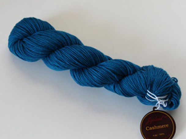 C1355 Jojoland Cashmere Seaport Blue 4 ply