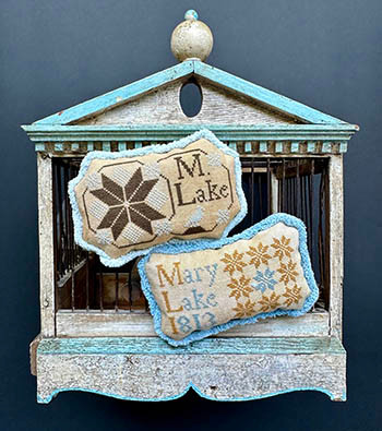 Mary Lake's Pincushions by Kathy Barrick 25-2585