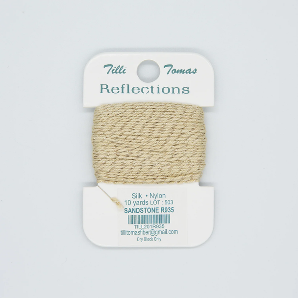 R935 Sandstone Reflections