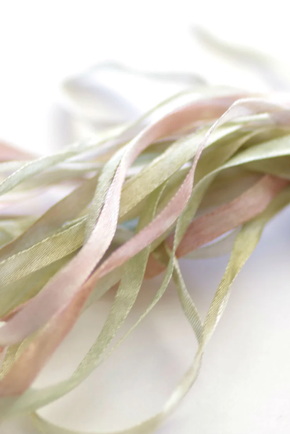 SR7 079 7mm Slvered Celery Silken Ribbon Thread Gatherer