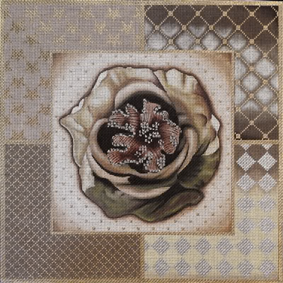 Collage 1067 Platinum Flower 14 x 14"   13 Mesh Lani Enterprises