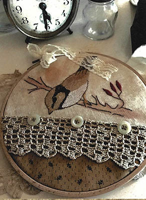 Winter Bird by Primitive Hare 26-1992